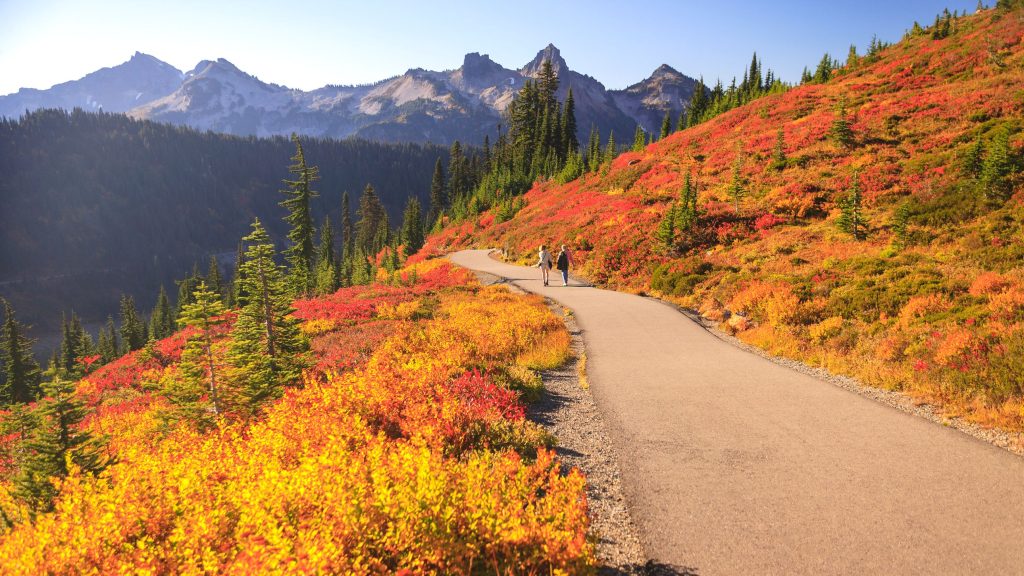 9 National Parks That Are Even More Beautiful in the Fall