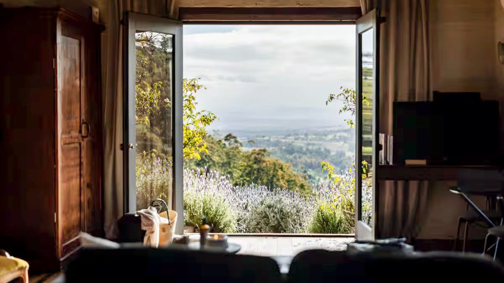 10 Countryside Rentals to Escape to This Fall