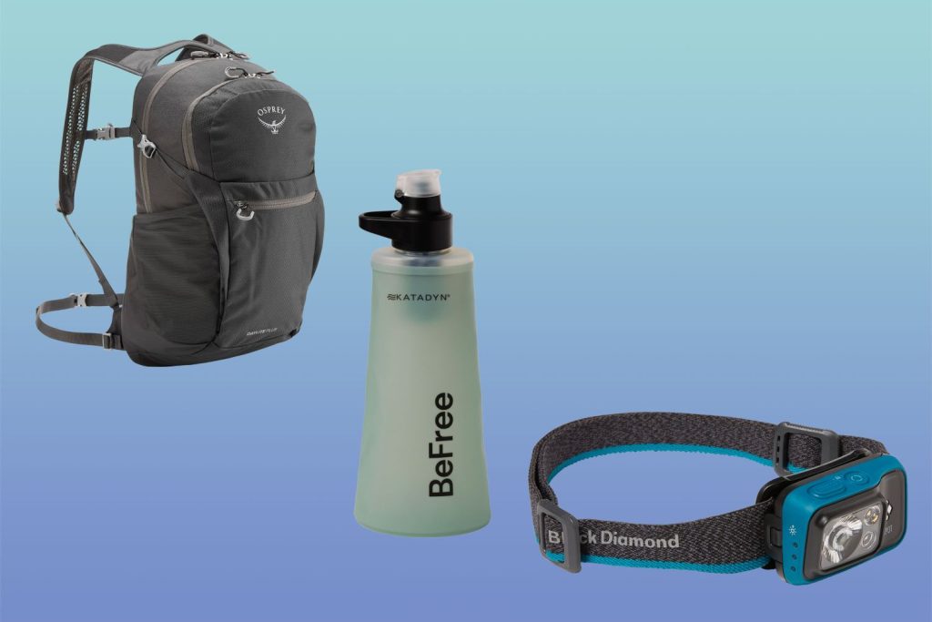 10 Hiking Essentials Experts Never Trek Without