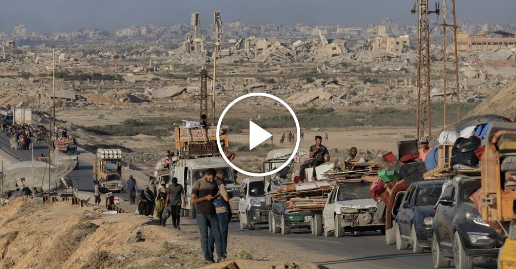 A Palestinian Lives Near a Landfill After Fleeing Gaza City