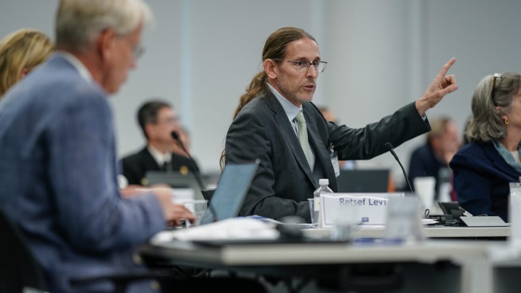 Bonkers CDC vaccine meeting ends with vote to keep COVID shot access