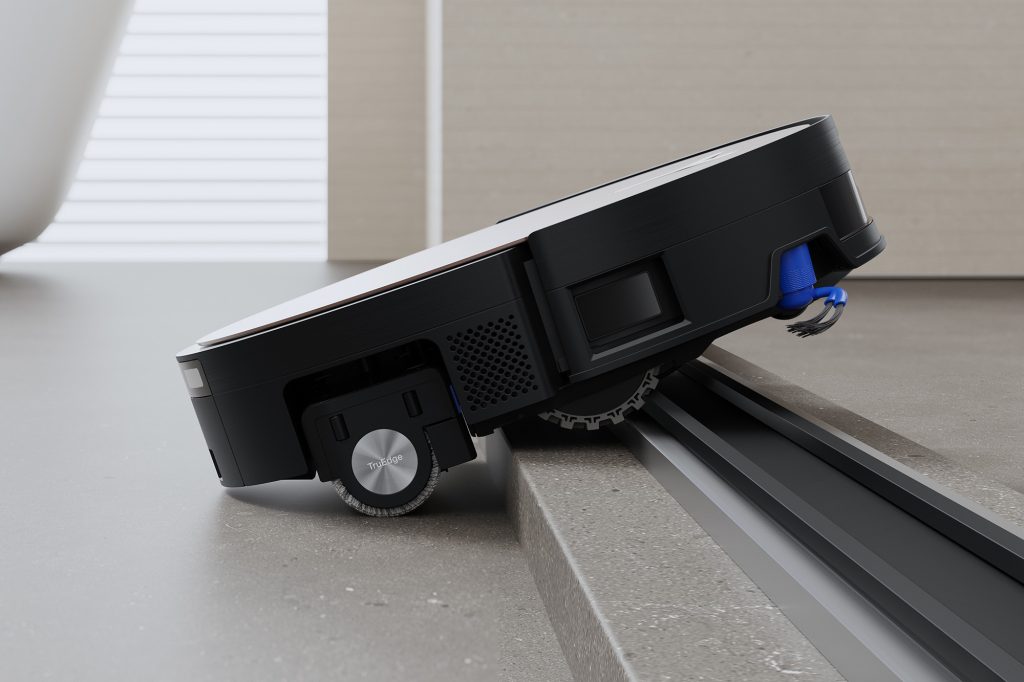 ECOVACS launches new DEEBOT X11 OMNICYCLONE flagship robot vacuum/mop at IFA 2025