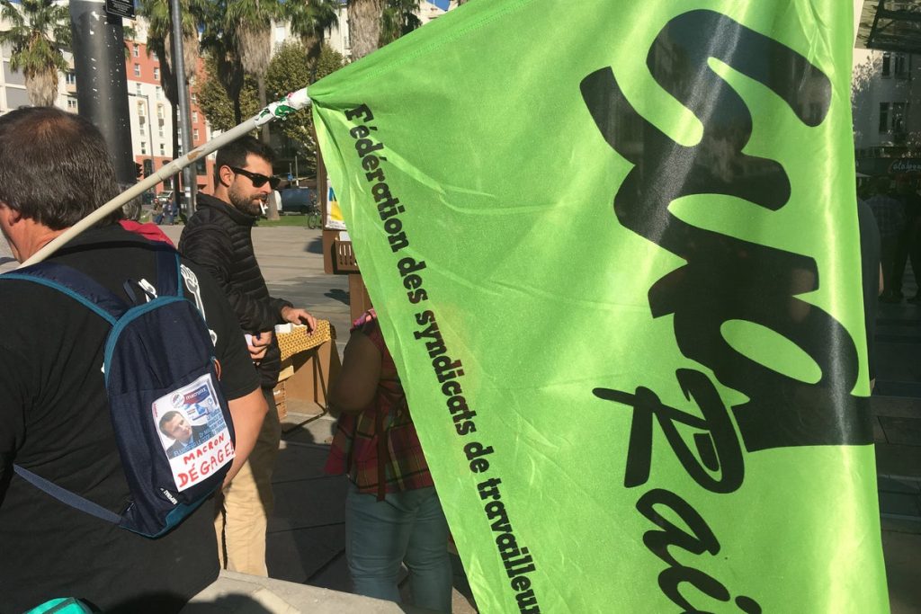 French general strike threatens millions of travellers by rail and air in September