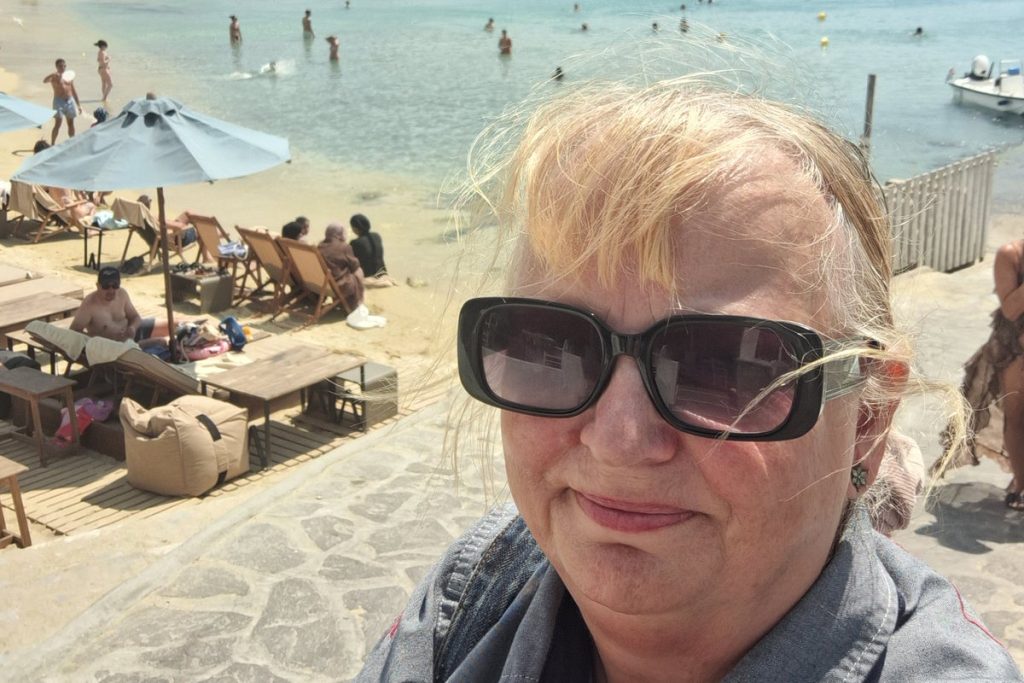 I visited DK Oyster, Mykonos’s notorious ‘rip-off’ restaurant