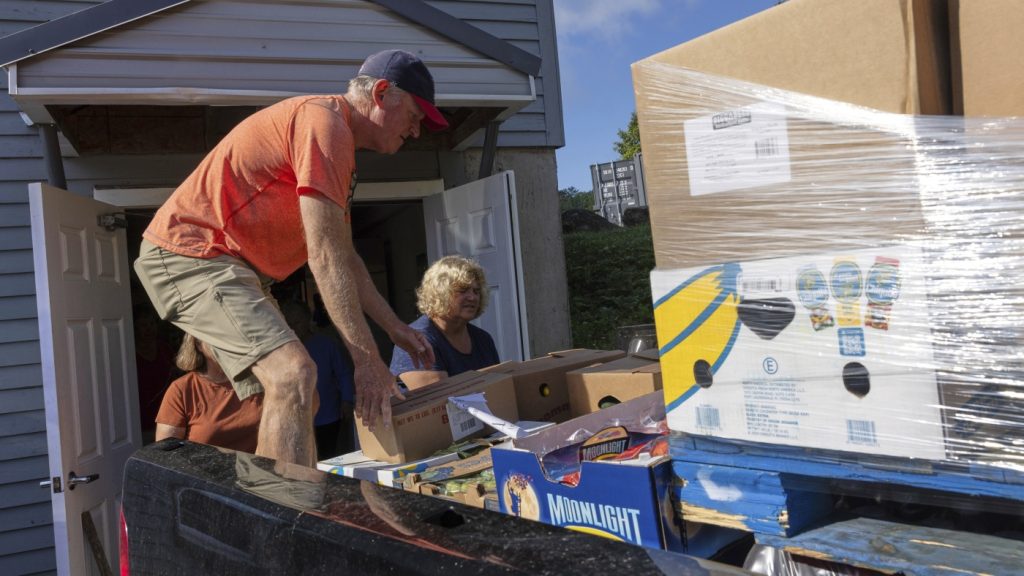 Maine's food pantries stare down volunteer shortage while anticipating cuts : NPR