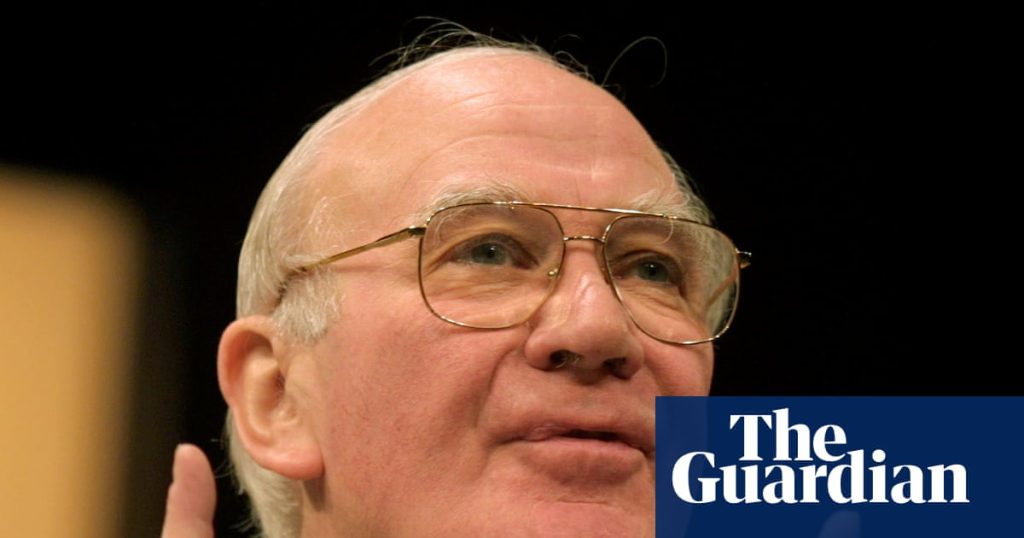 Menzies Campbell, former Liberal Democrat leader, dies at 84 | Menzies Campbell