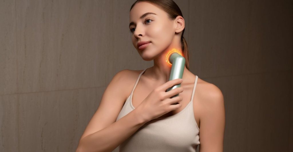 Nanoleaf made a vibrating light therapy skincare wand