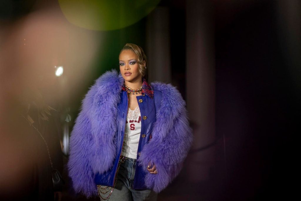 Rihanna Charts Several New Top 10s As Fans Return To An Older Song