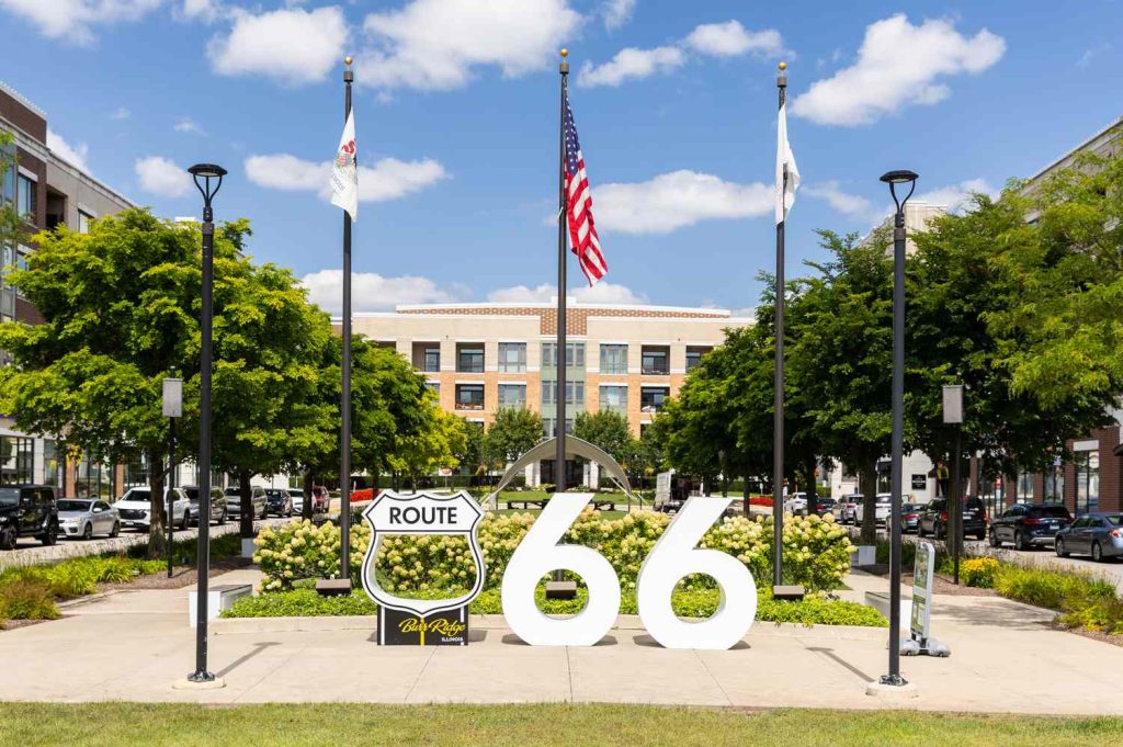 This Illinois Town Was Just Named the 'Most Livable' Place to Retire in the Midwest
