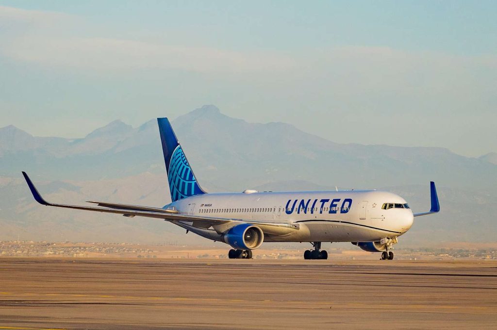 United Airlines Will Start Serving Premium Sonoma Wines in Polaris Business Class