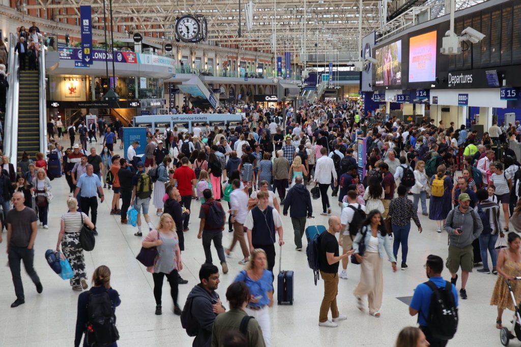 Major train disruption over Christmas confirmed by Network Rail on key lines