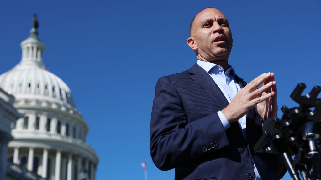 Pardoned Capitol rioter arrested for allegedly threatening to kill Hakeem Jeffries : NPR