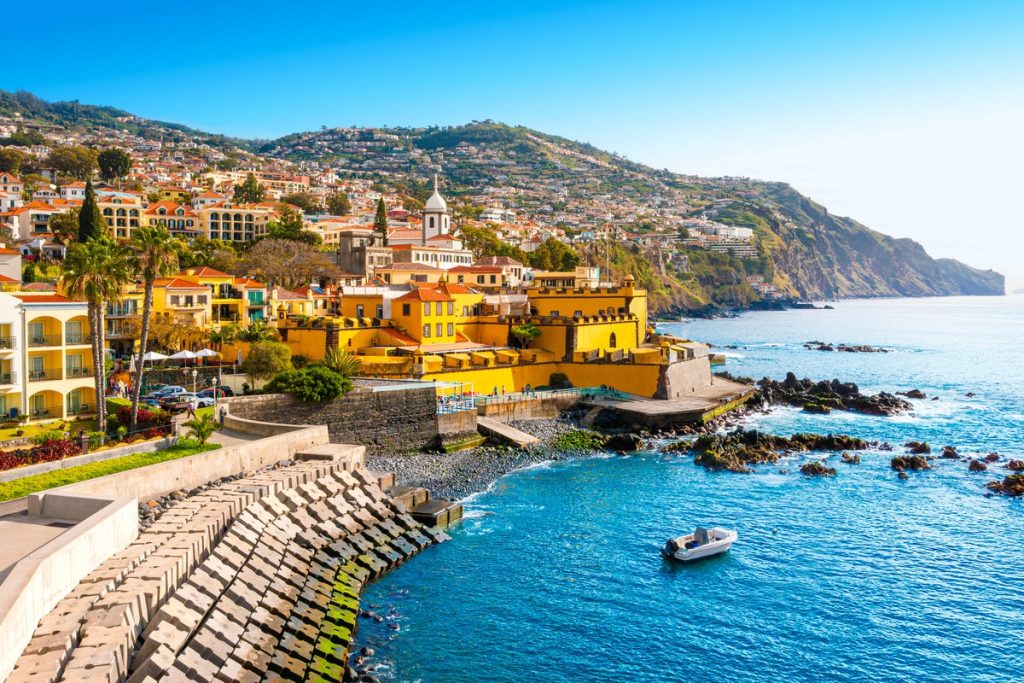 Where is hot in December? Best winter sun holiday destinations 2025 Where is hot in December? Best winter sun holiday destinations 2025