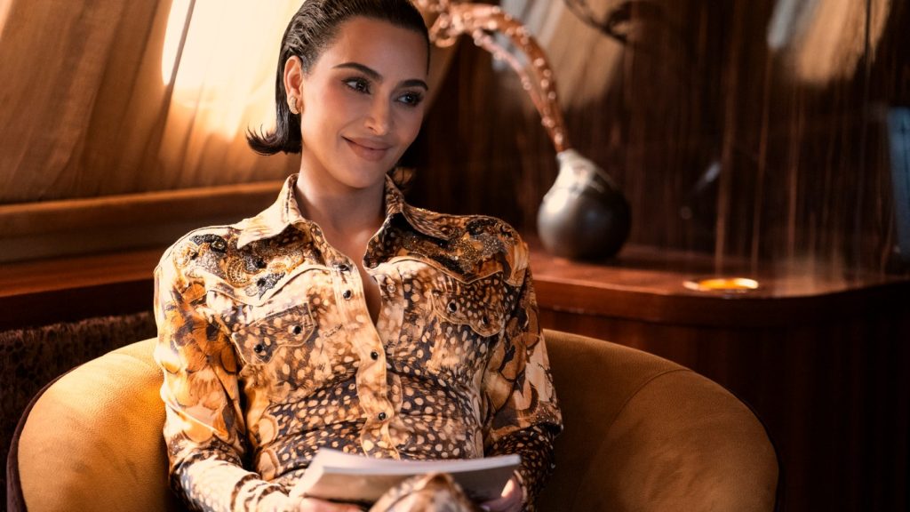 All’s Fair Director Defends Kim Kardashian Against Bad Reviews (Exclusive) All's Fair Director Defends Kim Kardashian Against Bad Reviews (Exclusive)