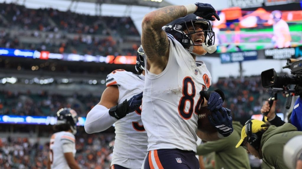 Bears deliver final punch in wild shootout win over Bengals