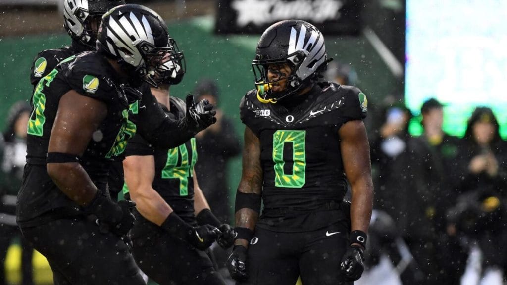 College football predictions for Texas Tech-BYU, Oregon-Iowa, more Week 11 picks