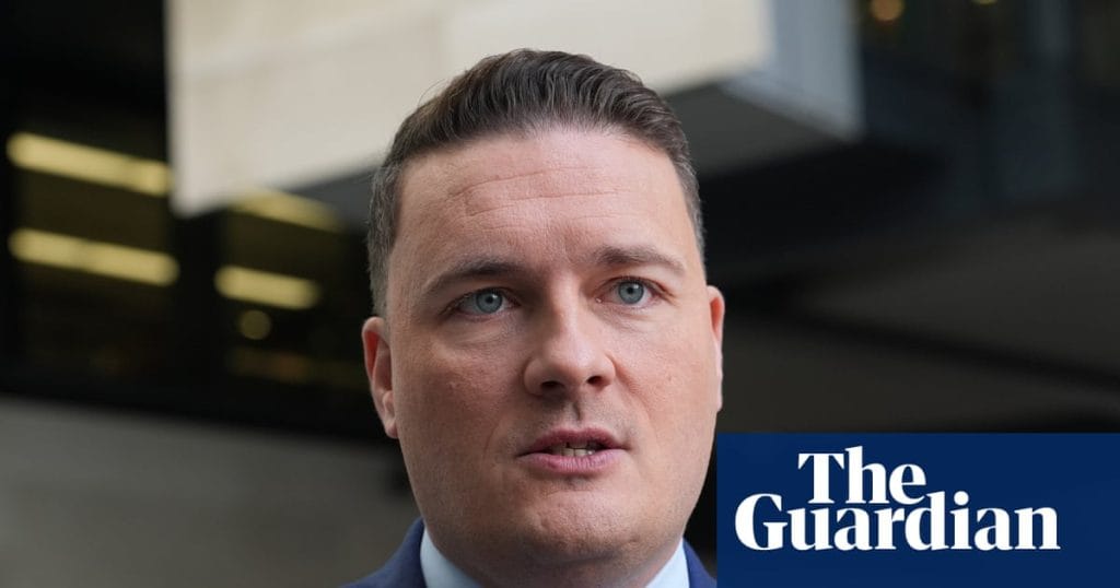 NHS staff bearing brunt as ‘ugly’ racism of 70s and 80s returns, says Streeting | NHS