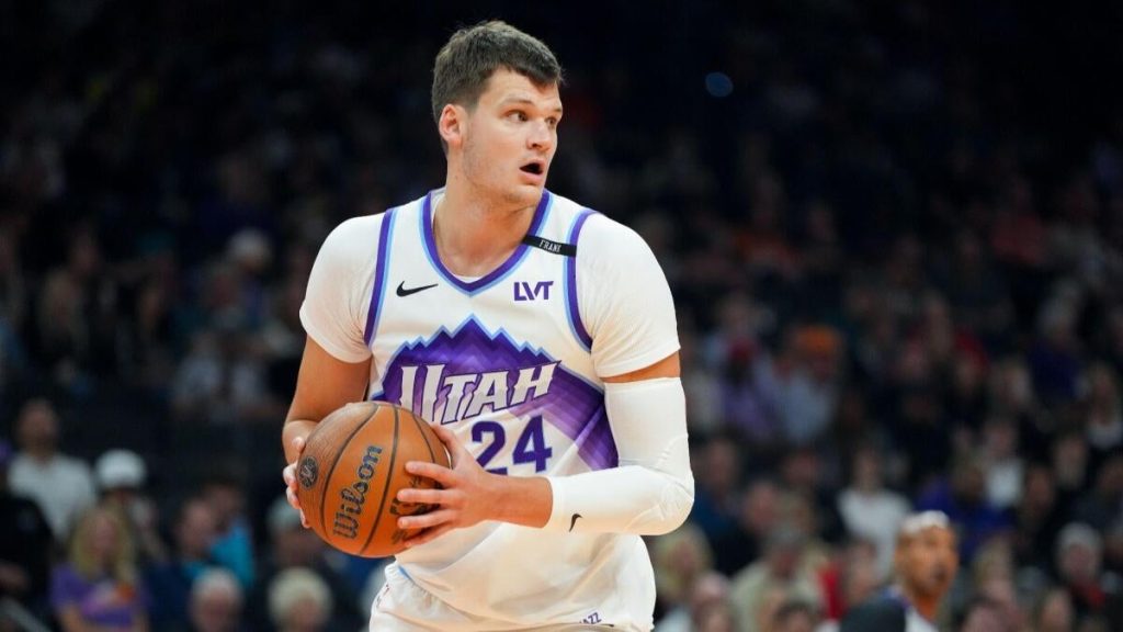 Walker Kessler injury: Jazz lose center for the season with torn labrum Walker Kessler injury: Jazz lose center for the season with torn labrum