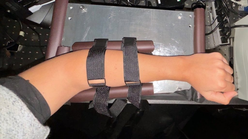 Goodbye, finger pricks? Diabetes patients could monitor glucose with lightwaves. Goodbye, finger pricks? Diabetes patients could monitor glucose with lightwaves.